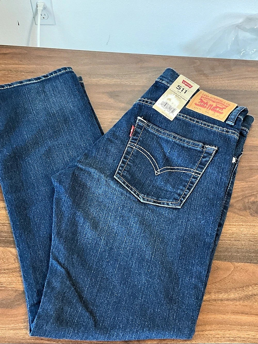 Levi's 514 Straight Fit Women's Straight Leg Jeans Blue Size 14 NWT